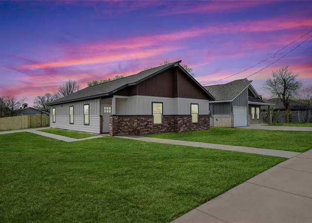 Property at 4701 Lee St, Greenville, TX 75401, 3 beds, 2 baths