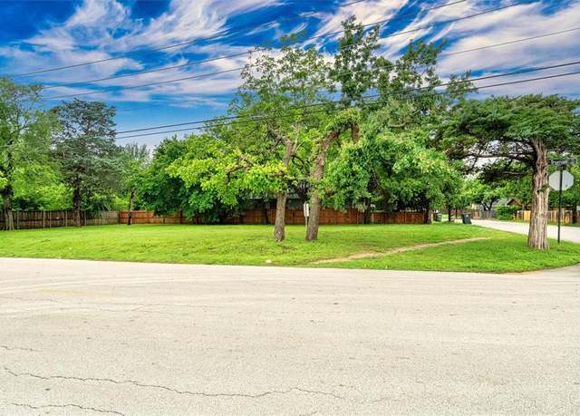 Property at 610 E Sanford St, Arlington, TX 76011
