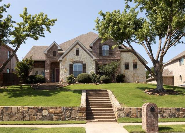 Property at 1970 Lake Forest Dr, Rockwall, TX 75087, 4 beds, 3 baths