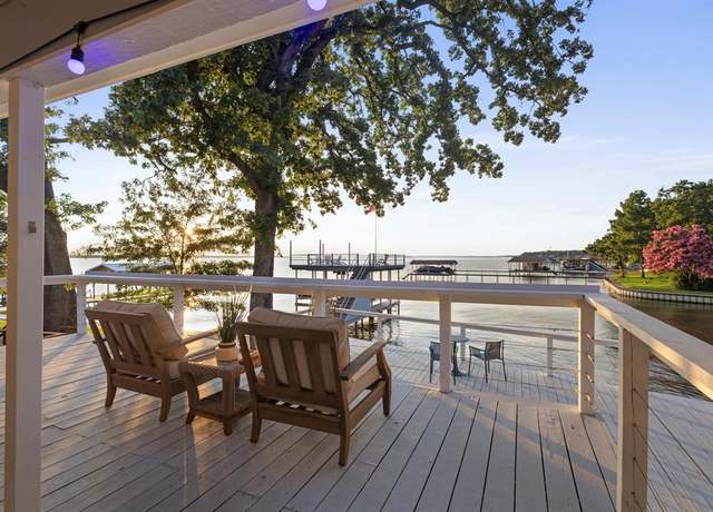 Property at 224 Harbor Dr, Gun Barrel City, TX 75156, 3 beds, 2 baths