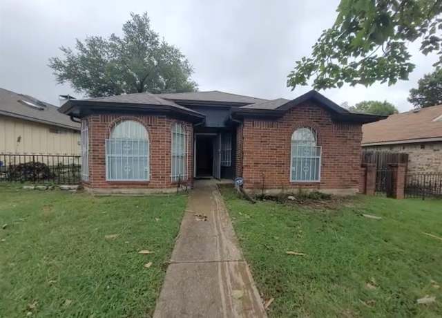 Property at 1310 Lloyd Dr, Duncanville, TX 75137, 3 beds, 2 baths