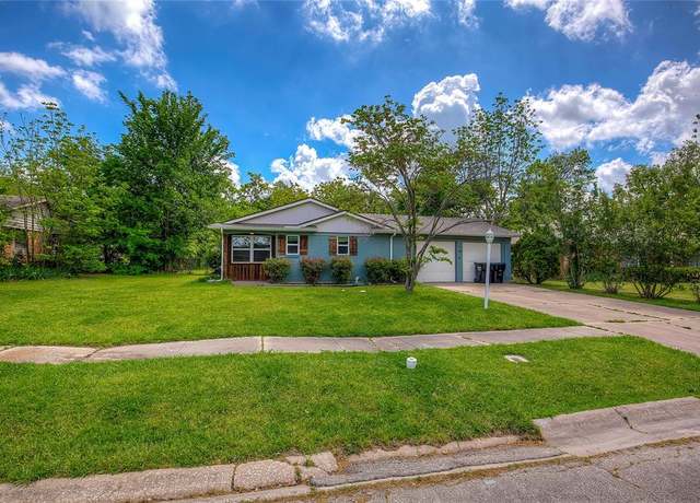 Property at 1404 Skyline Dr, Greenville, TX 75401, 3 beds, 2 baths