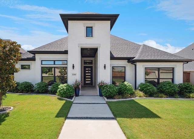 Property at 8305 Caballo Dr, North Richland Hills, TX 76182, 3 beds, 3.5 baths