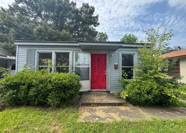 Property at 2449 Midway St, Shreveport, LA 71108, 2 beds, 2 baths
