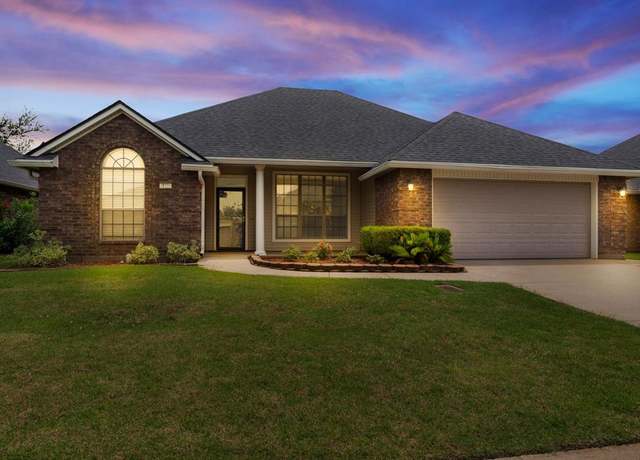 Property at 111 Rachel Ln, Bossier City, LA 71111, 2 beds, 2 baths
