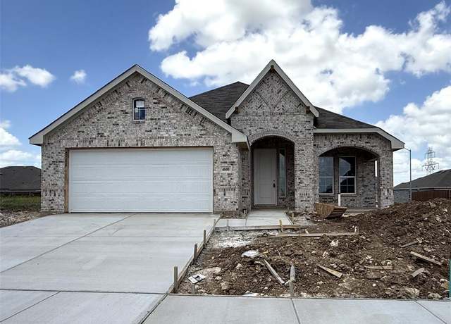 Property at 4600 Lyre Leaf Dr, Fort Worth, TX 76036, 3 beds, 2 baths