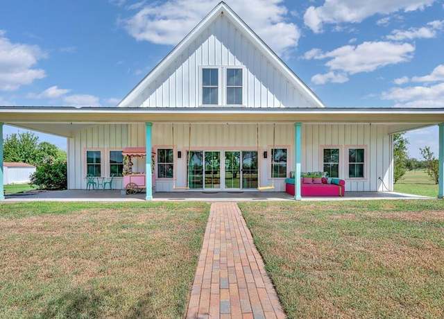 Property at 109 Springfield Ln, Waco, TX 76705, 3 beds, 2 baths