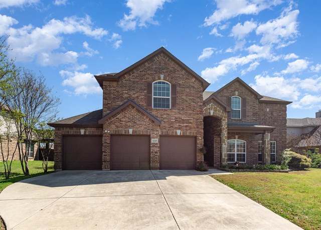 Property at 1325 Bateman Ln, Celina, TX 75009, 6 beds, 3.5 baths