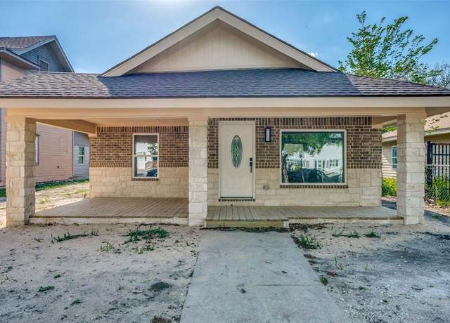 Property at 2916 Travis Ave, Fort Worth, TX 76110, 4 beds, 2.5 baths
