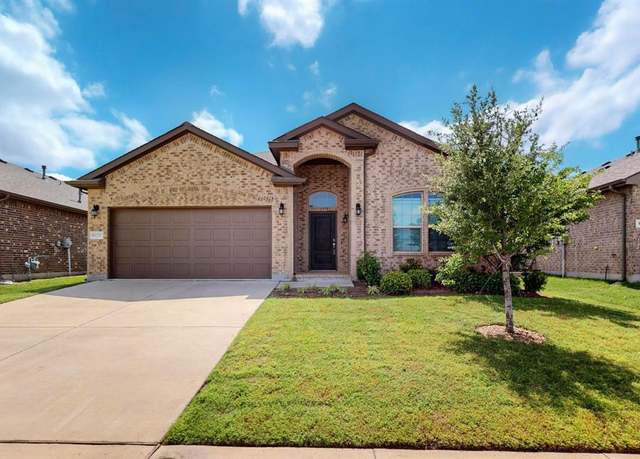 Property at 9133 Copper Crossing Dr, Fort Worth, TX 76131, 3 beds, 2 baths