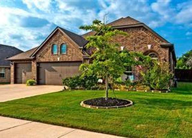 Property at 202 W North Creek Dr, Sherman, TX 75092, 3 beds, 2 baths