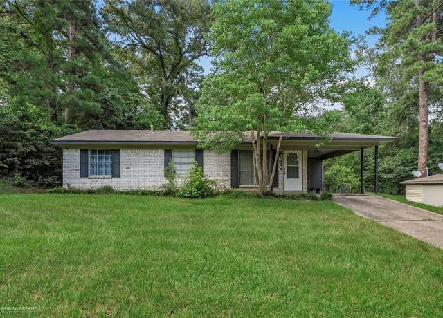 Property at 838 Fairlawn Dr, Shreveport, LA 71118, 3 beds, 1.5 baths
