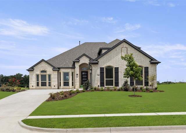Property at 761 Emerald Valley Dr, Ovilla, TX 75154, 4 beds, 3.5 baths