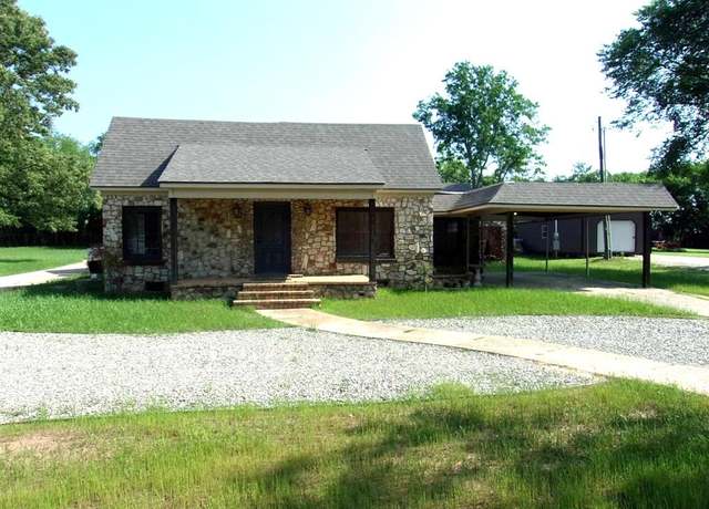 Property at 367 US Highway 67, Mount Vernon, TX 75457, 2 beds, 2 baths