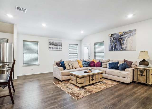 Property at 1621 Quest Bridge Rd, Lancaster, TX 75146, 4 beds, 3 baths