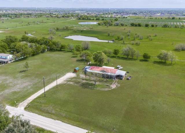 Property at 17553 Mary Polk Rd, Justin, TX 76247, 4 beds, 2 baths