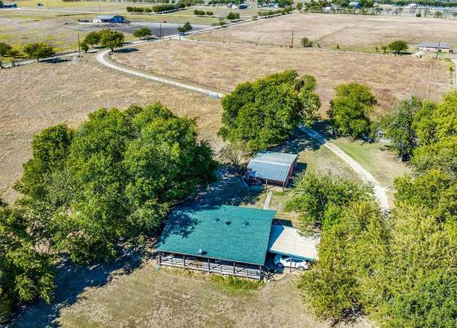 Property at 10400 Dyer Rd, Sanger, TX 76266, 2 beds, 1 bath