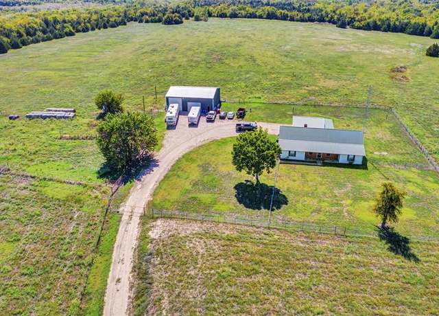 Property at 20280 US Highway 82 W, Honey Grove, TX 75446, 3 beds, 2 baths