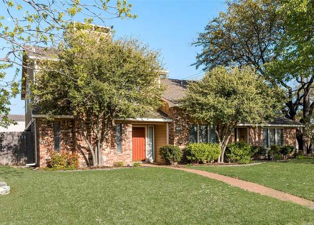 Property at 3302 Wells Dr, Plano, TX 75093, 3 beds, 2.5 baths