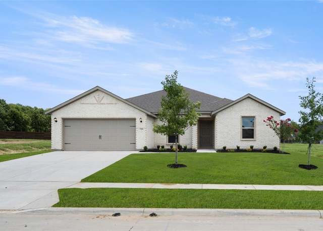 Property at 725 Stone Eagle, Azle, TX 76020, 4 beds, 3 baths