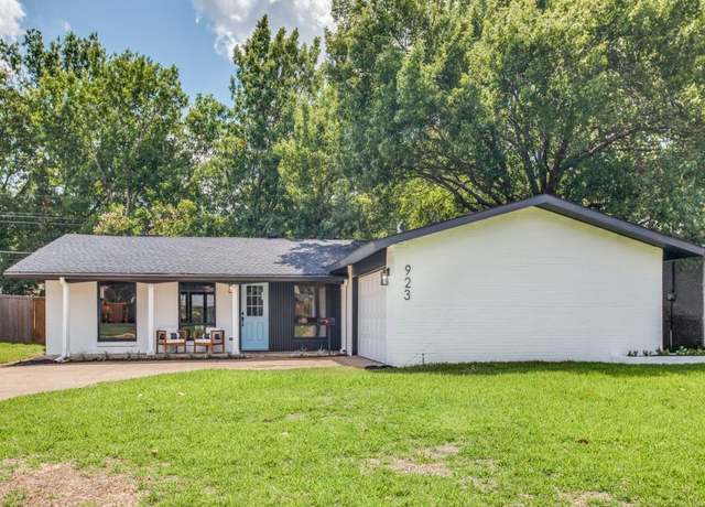 Property at 923 Warfield Way, Richardson, TX 75080, 3 beds, 2 baths