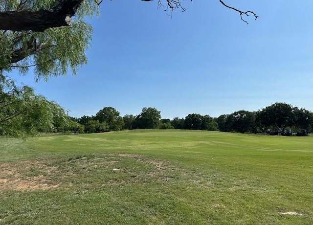 Property at 592 Breezy St, Brownwood, TX 76801