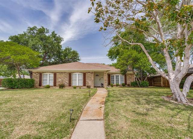 Property at 2633 Landershire Ln, Plano, TX 75023, 4 beds, 2 baths