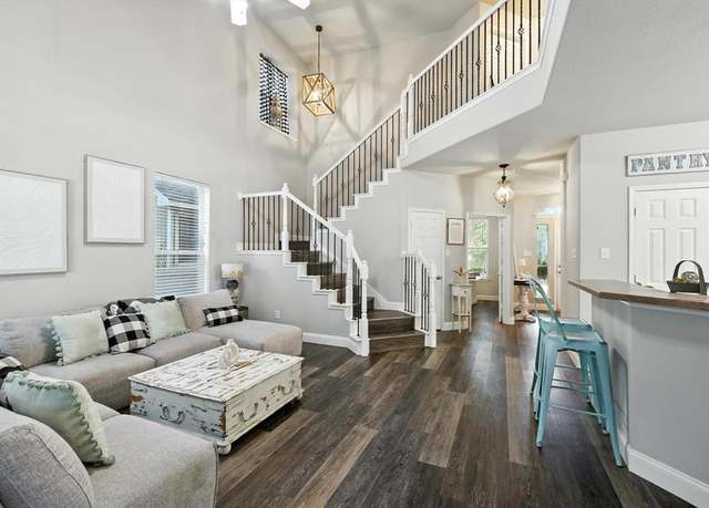 Property at 10105 Hanover Dr, Providence Village, TX 76227, 3 beds, 2.5 baths