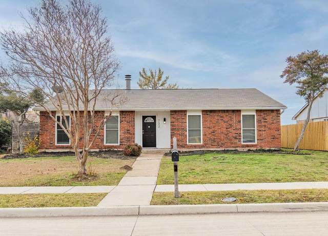 Property at 732 Cambridge Dr, Plano, TX 75023, 3 beds, 2 baths