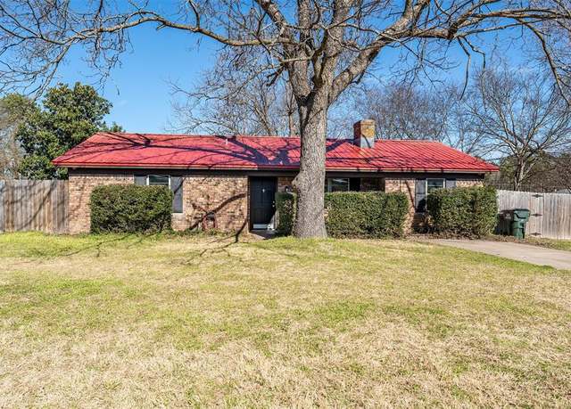Property at 4382 Stoneridge Dr, Flint, TX 75762, 3 beds, 1.5 baths