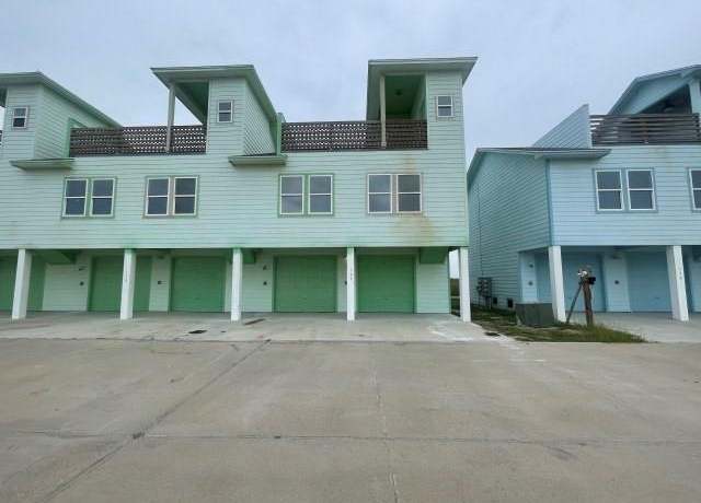 Property at 166 West Palm Beach Rd, Port Aransas, TX 78373, 2 beds, 2 baths
