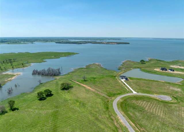 Property at 375 Sailview Ct, Honey Grove, TX 75446