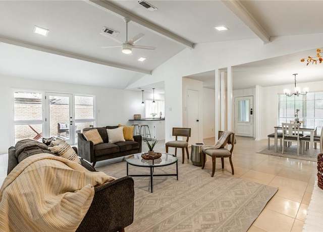 Property at 4145 Westchester Dr, Waco, TX 76710, 3 beds, 2 baths