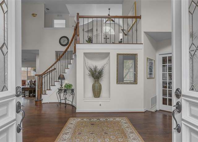 Property at 6212 Warrington Dr, Plano, TX 75093, 4 beds, 4 baths