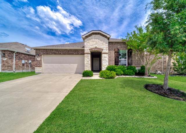 Property at 905 Jonius Creek Dr, Little Elm, TX 75068, 3 beds, 2 baths