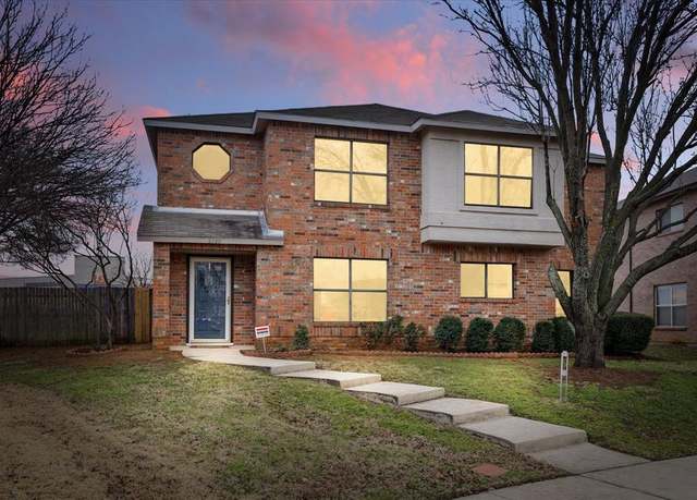 Property at 2160 Glenhaven Dr, Lewisville, TX 75067, 3 beds, 2.5 baths