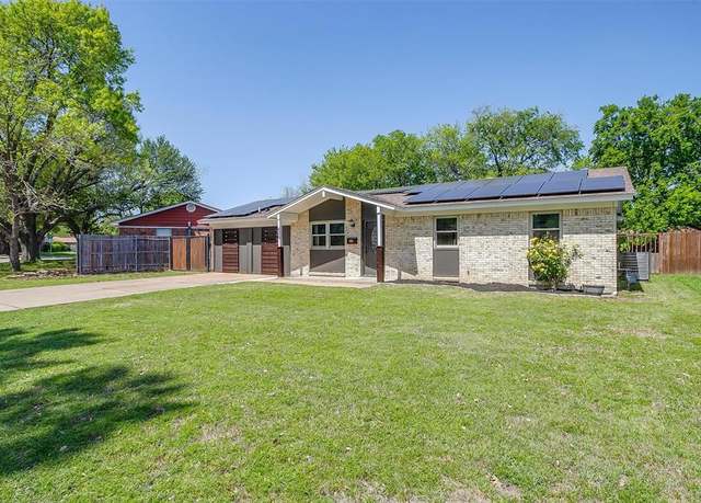 Property at 436 Nathan St, Burleson, TX 76028, 4 beds, 2.5 baths