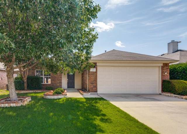 Property at 1128 Diablo Pass, Fort Worth, TX 76052, 3 beds, 2 baths