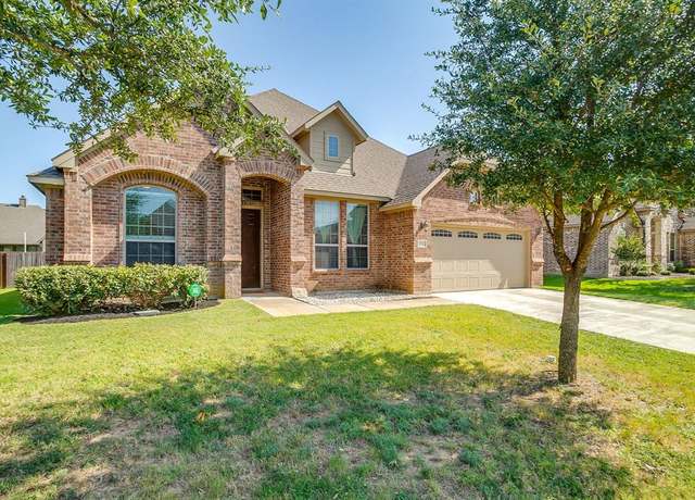 Property at 1156 Indigo Ln, Burleson, TX 76058, 4 beds, 2.5 baths
