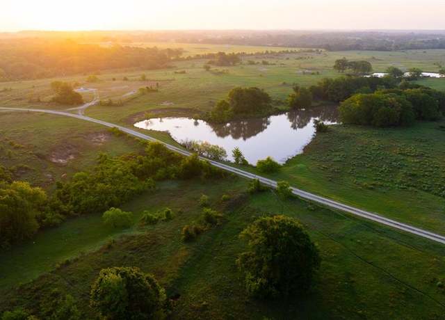 Property at 1020 County Road 751, Donie, TX 75838, 4 beds, 3.5 baths