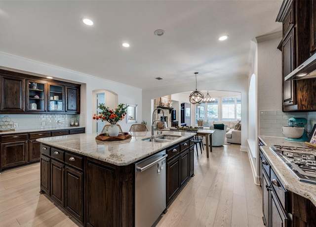 Property at 841 Veneto Dr, Allen, TX 75013, 5 beds, 4 baths