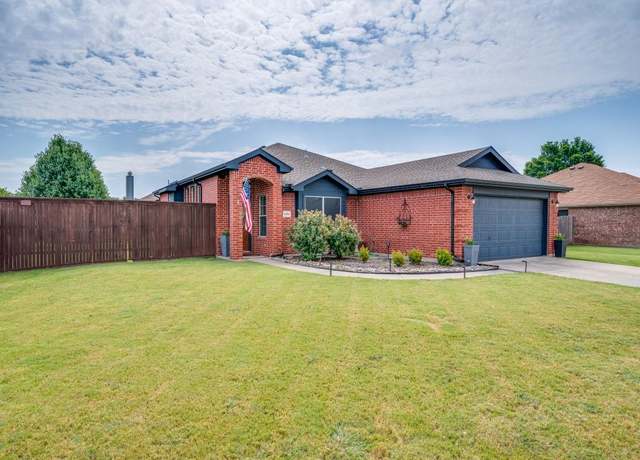 Property at 530 Stefhanie Dr, Celina, TX 75009, 3 beds, 2 baths