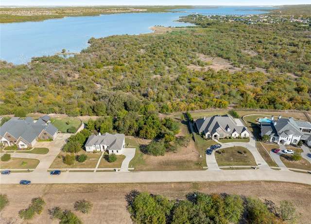 Property at 3148 Sanctuary Dr, Grand Prairie, TX 75104