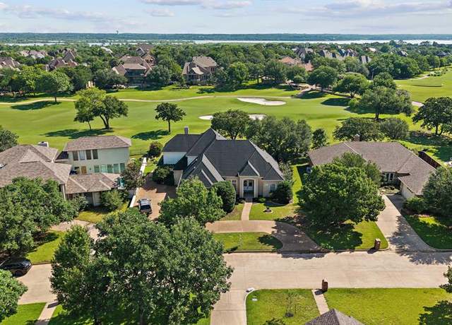 Property at 10 Fair Green Dr, Trophy Club, TX 76262, 4 beds, 4 baths