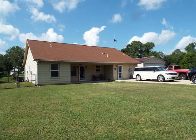 Property at 721 Midway Rd, Tool, TX 75143, 3 beds, 2 baths