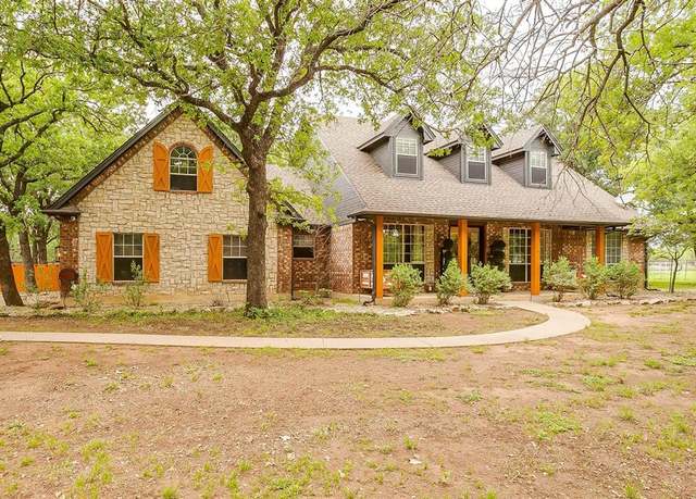 Property at 4962 S Fm 113, Millsap, TX 76066, 3 beds, 2.5 baths