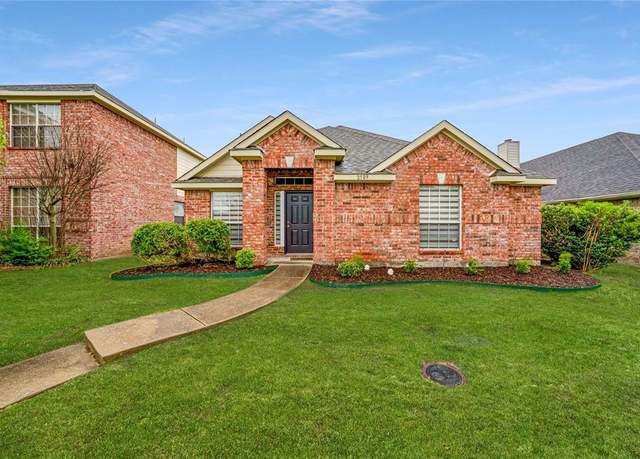 Property at 2509 N Brook Dr, Mckinney, TX 75072, 3 beds, 2 baths