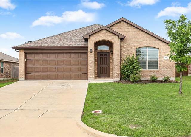 Property at 212 Meadowlands Dr, Ponder, TX 76259, 4 beds, 2 baths