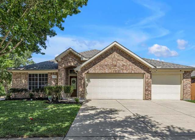 Property at 2001 Robincreek Cv, Forney, TX 75126, 4 beds, 2 baths