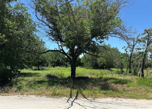 Property at 904 E Oak, Comanche, TX 76442